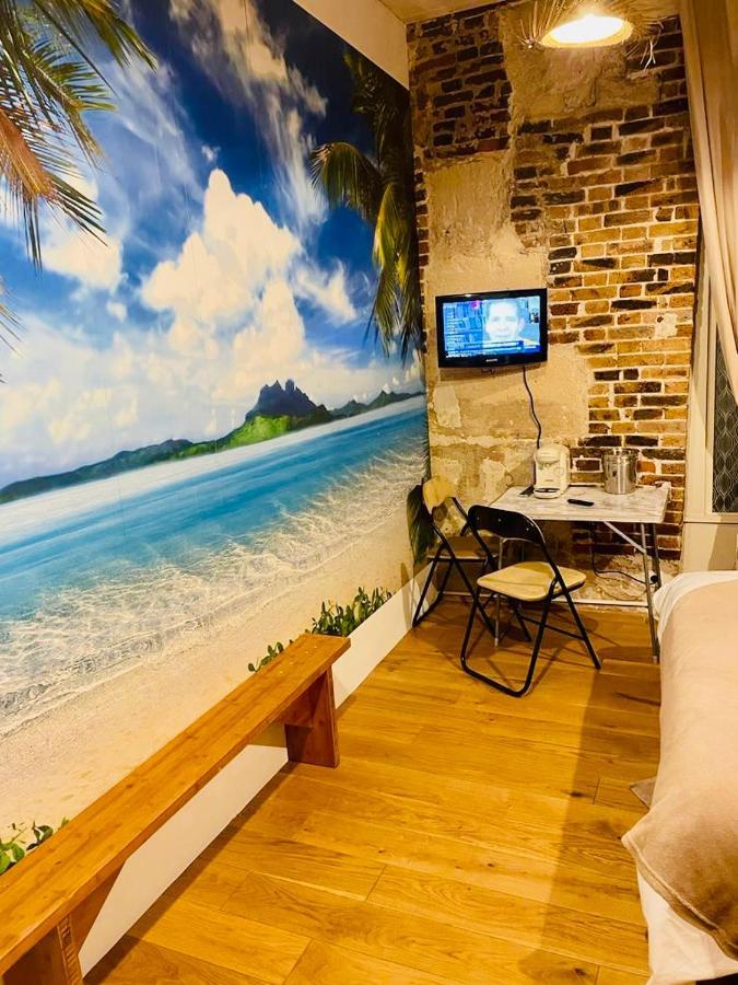 Jacuzzi Love Room Париж Екстериор снимка