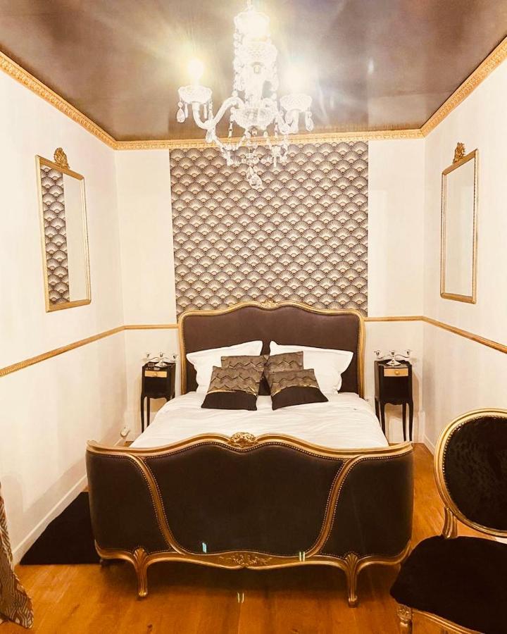 Jacuzzi Love Room Париж Екстериор снимка